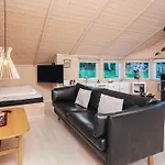 بيت للعطل 4 Star Holiday Home In Ebeltoft *