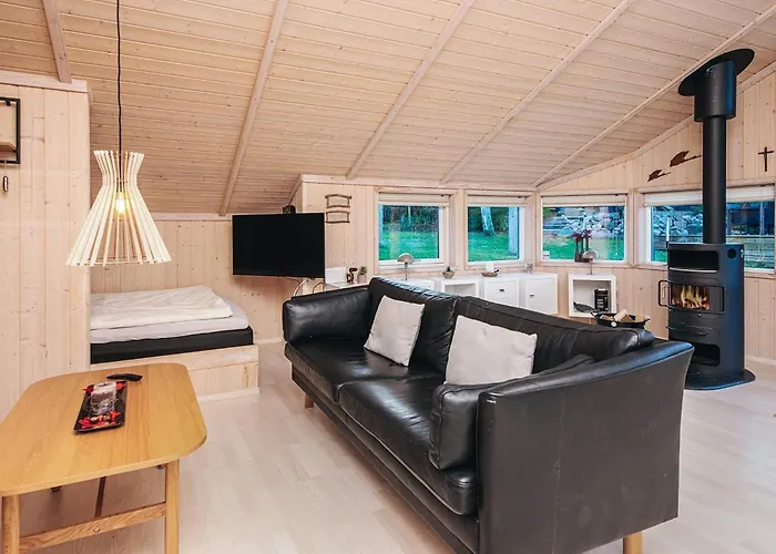 Holiday home 8 Person In Ebeltoft-by Traum *